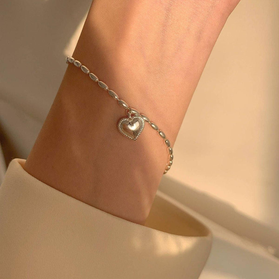 1-Piece Silver-Coloured Heart Charm Bracelet