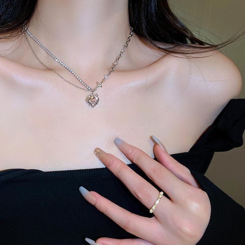 Fashion Creative Steel Heart Pendant Necklace Clavicle Chain Women Jewelry Gift - Black