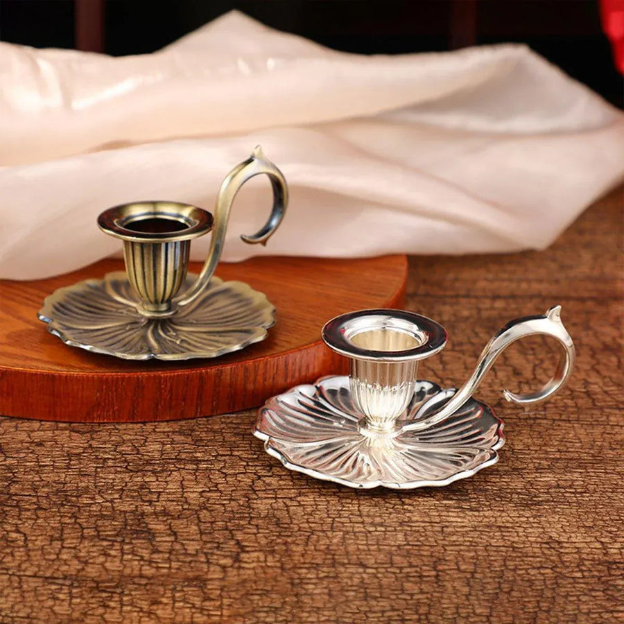 Retro Handheld Candlestick Holder European Style Candle Stand Metal Candlestick - Silver