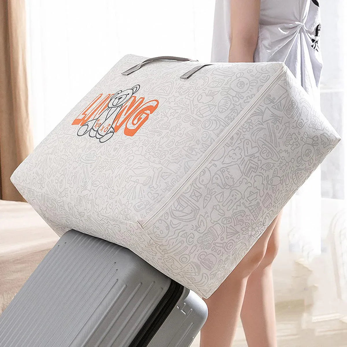 2pcs Cartoon Bear Luggage Organizer Storage Bags Blanket Quilt Closet Box Set - White-M