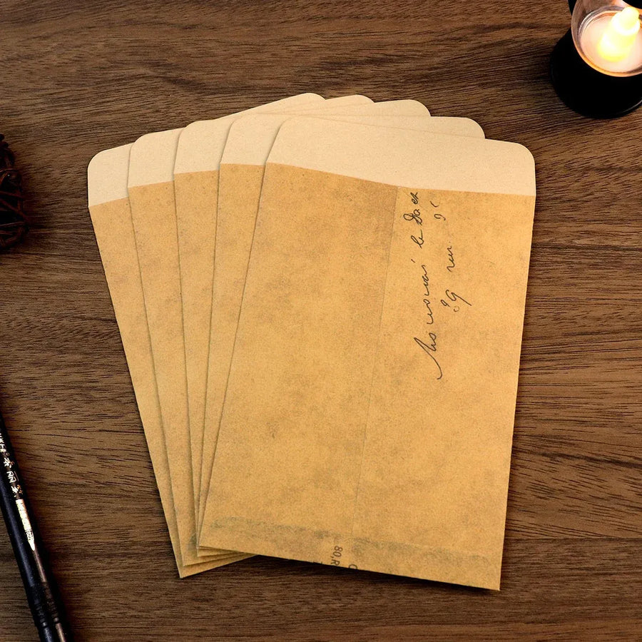 50PCS Vintage Kraft Paper Envelopes Self-Adhesive Durable for Invitations Use - Brown