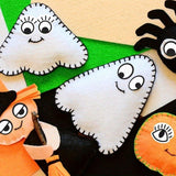 2 Rolls Cartoon Eye Stickers Self-Adhesive DIY Craft Paper for Handmade Projects - 45-Degree Angle