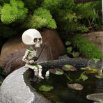 1-Piece Fishing Skeleton Garden Ornament
