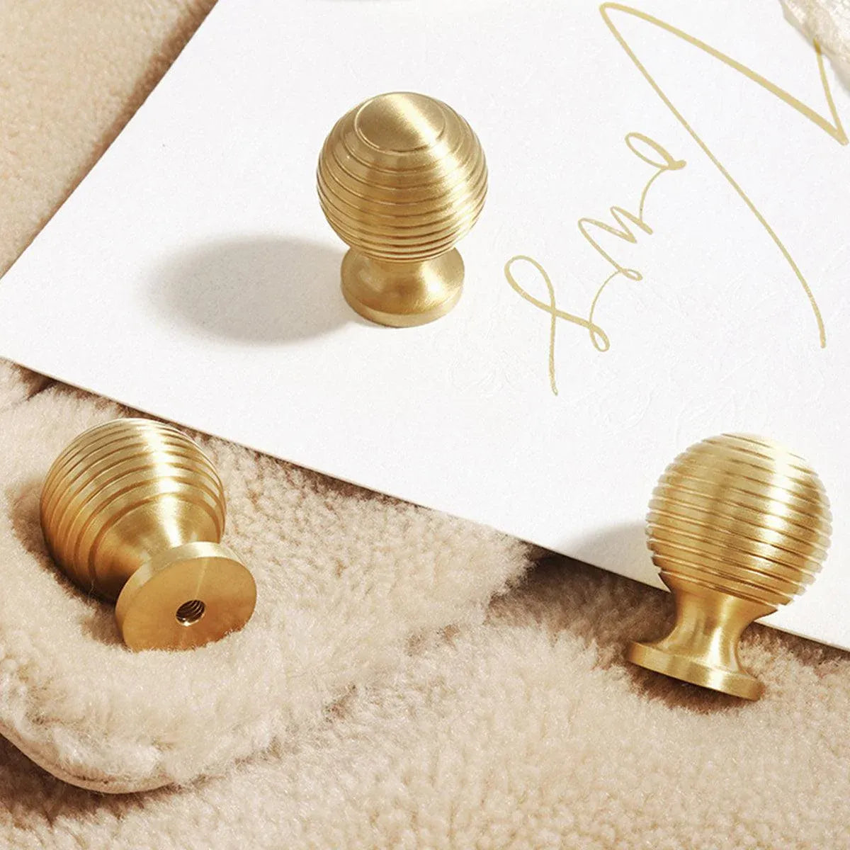 Round Ball Cabinet Handle Single Hole Modern Pull for Drawer Wardrobe Cupboard - 28mm