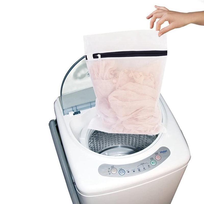 Essential Travel Wash Bag Set for Delicate Clothing – 4 Pack Mesh Bags