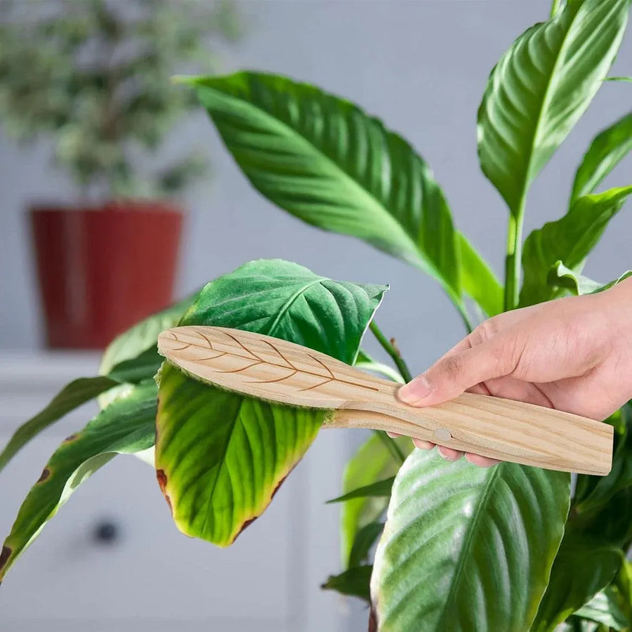 Portable Handheld Leaf Cleaning Brush for Potted Plants and Garden Care Tool
