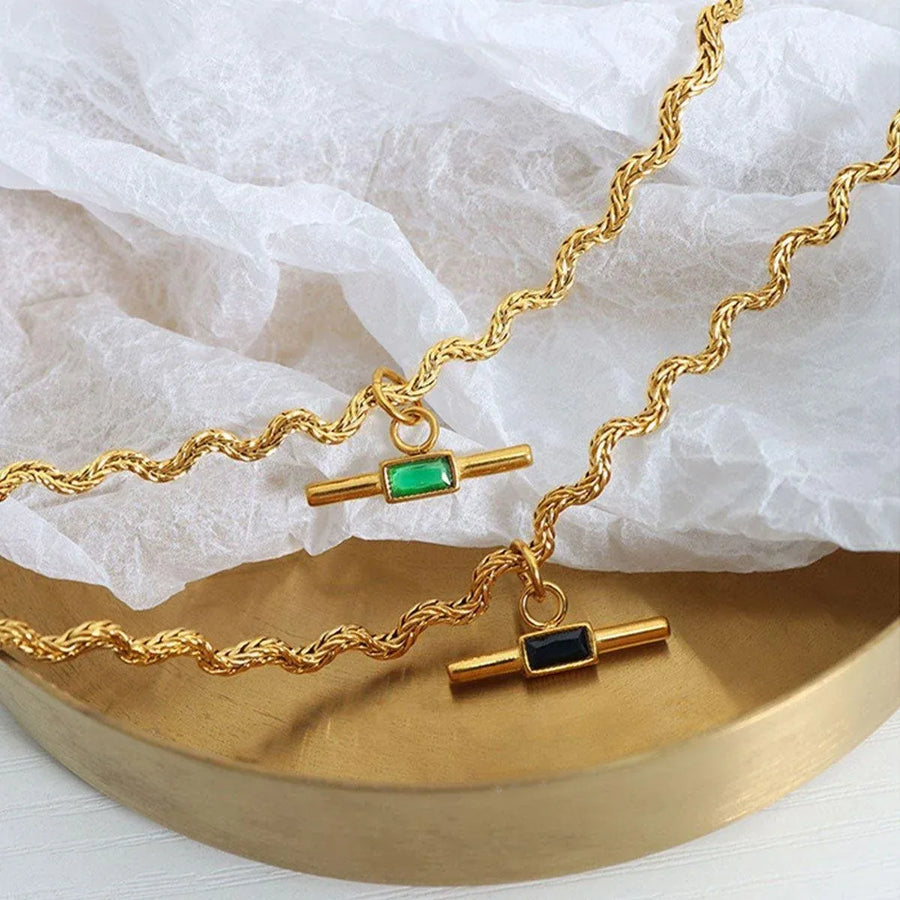 Vintage Retro Style Curved Chain Necklace for Women Fashion Jewelry Accessory - Black
