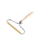 Portable Lint Remover Clothes Fuzz Shaver Reusable Trimmer Manual Roller Carpet - Front View