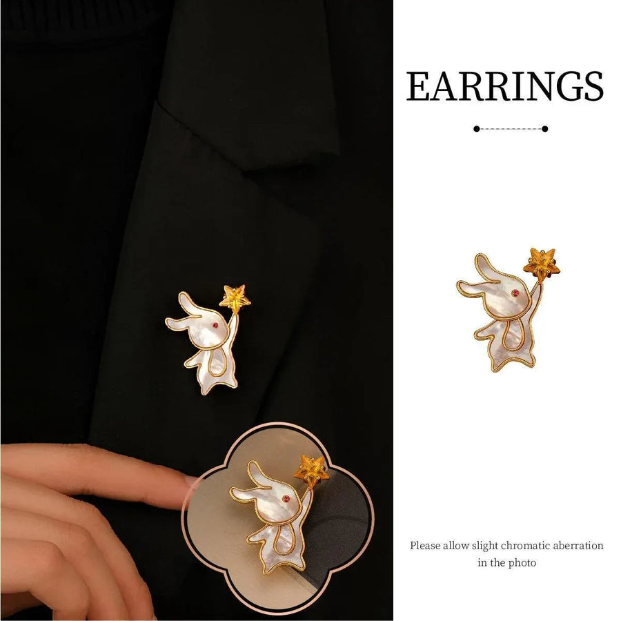 Fashion Unique Shell Rabbit Brooch for Women Versatile Star Accessory Jewelry