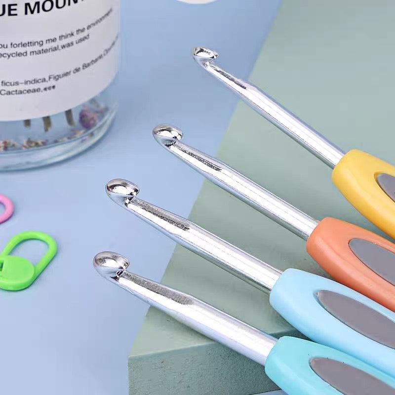 8X Rsi Sewing Tool Crochet Hooks Kit Yarn Knitting Needles Ergonomic Grip Set