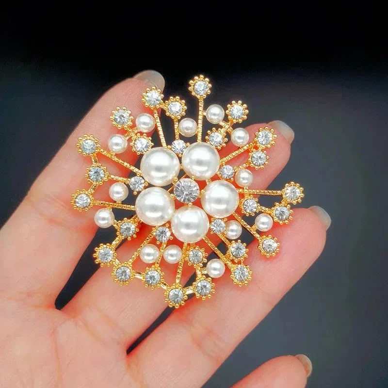 Snowflake Imitation Pearl Brooch Rhinestone Metal Alloy Pin For Coats Dresses - Sliver
