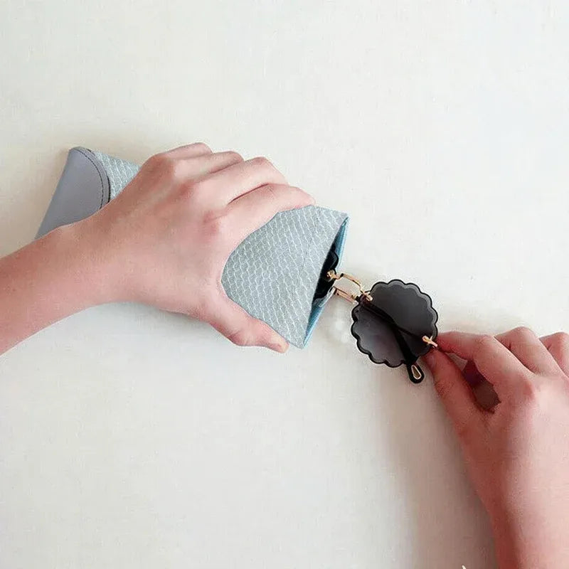 Mouth Snapped Sunglasses Eyeglass Glasses Case Soft Pouch Bag Pocket Spectacle - Light Green