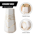 1 White Ceramic Vase with Gold-Coloured Wavy Detail, 13 x 11.5 x 25 cm