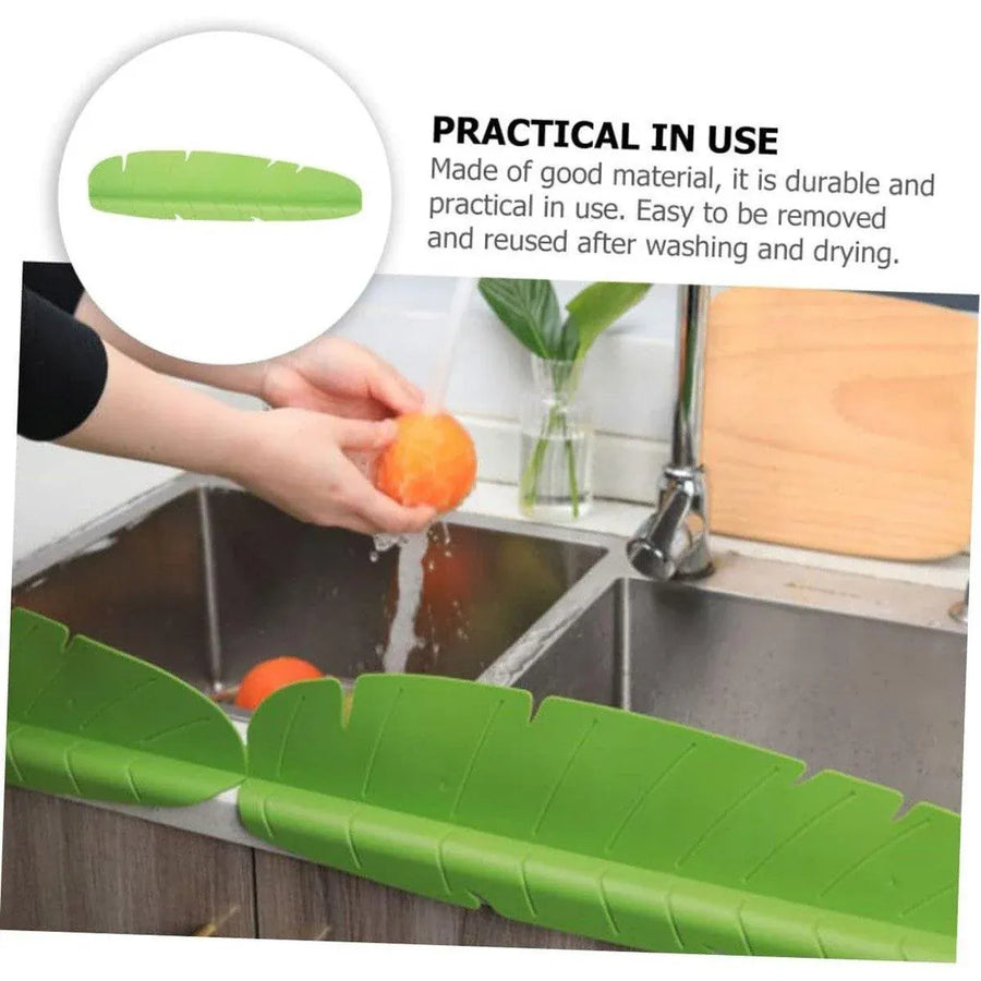 Kitchen Water Baffle Sink Splash Guard Household Waterproof Partition - White