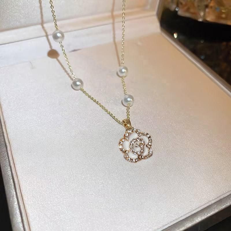 Pearl Flower Bracelet Women Bracelets Charm Hand Chain Titanium Steel Chain - Necklaces