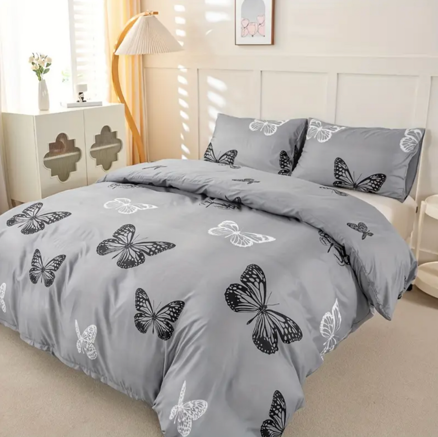 Dreamfields - Mono Papilio Quilt Cover Set - (2pcs, King Single Size)