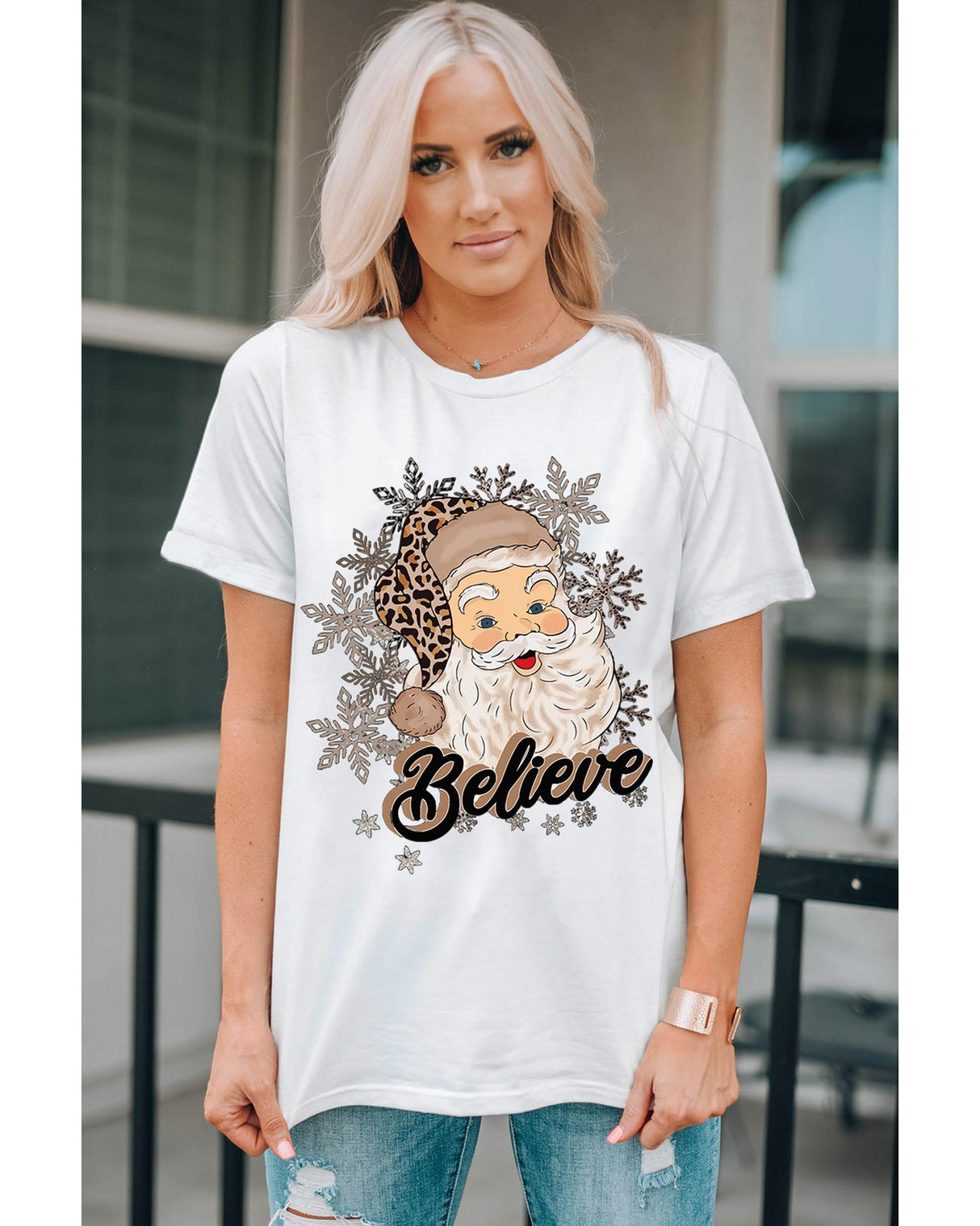 Azura Exchange Festive Snowflake Crew Neck T-Shirt for Women - Size L