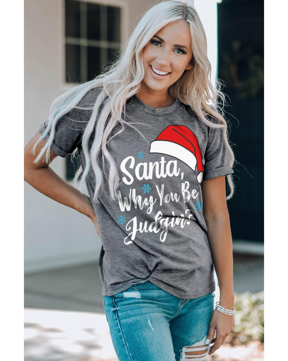 Azura Exchange Snowflake Christmas Tee with Santa Hat - Size S