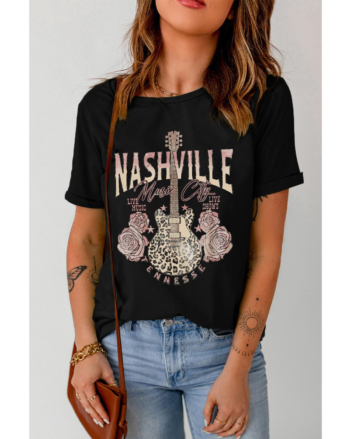 Azura Exchange Women's Leopard Guitar and Rose Printed Tee - XL