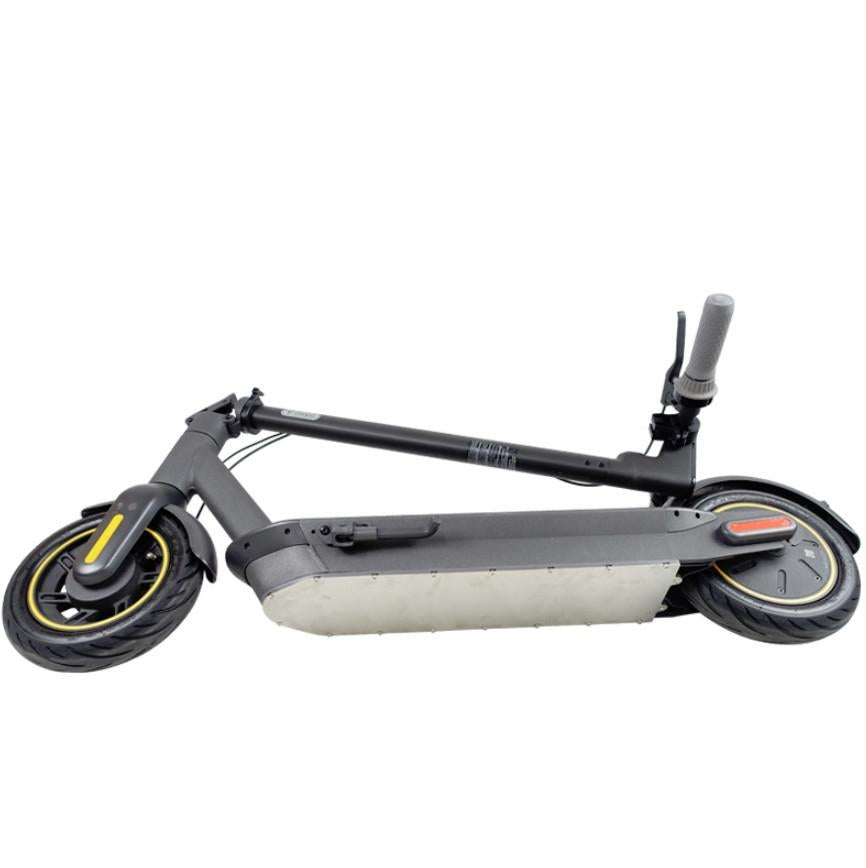 Stainless Steel Scooter Chassis Cover for Xiaomi M365 - Waterproof Protection