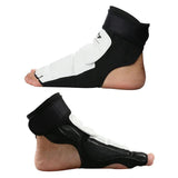 Half-Toe Foot Guard For Taekwondo And Boxing - Size 30-33 - Close-Up Angle