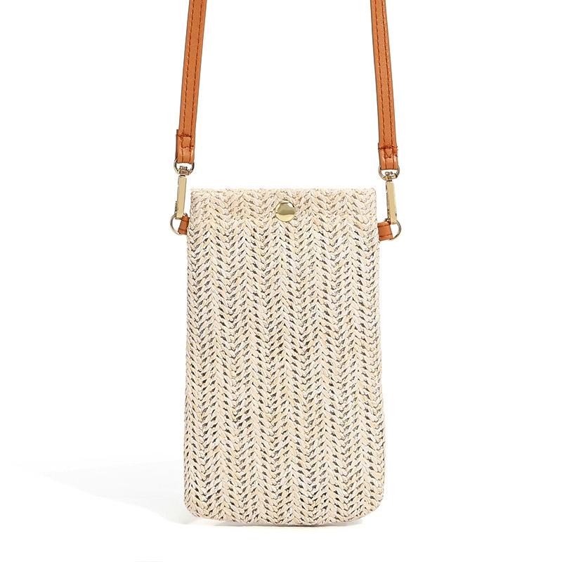 Stylish Straw Beach Bag With Magnetic Closure Cream