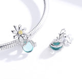 925 Sterling Silver Daisy & Firefly Crystal Bead Bracelet - Close-Up Angle