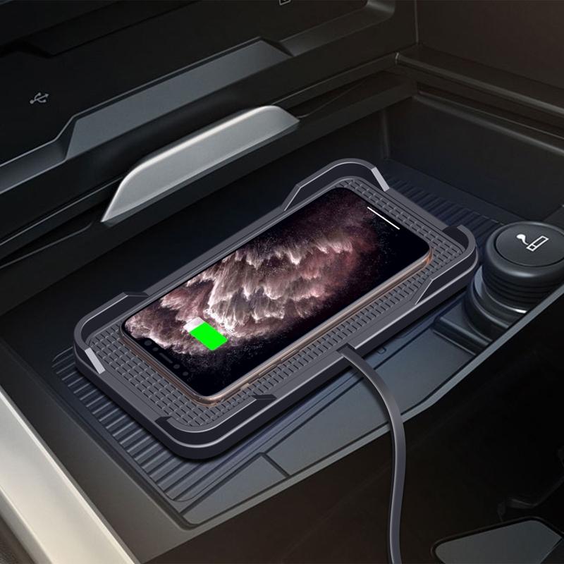 Wireless Car Charger with Anti-slip Design - C12