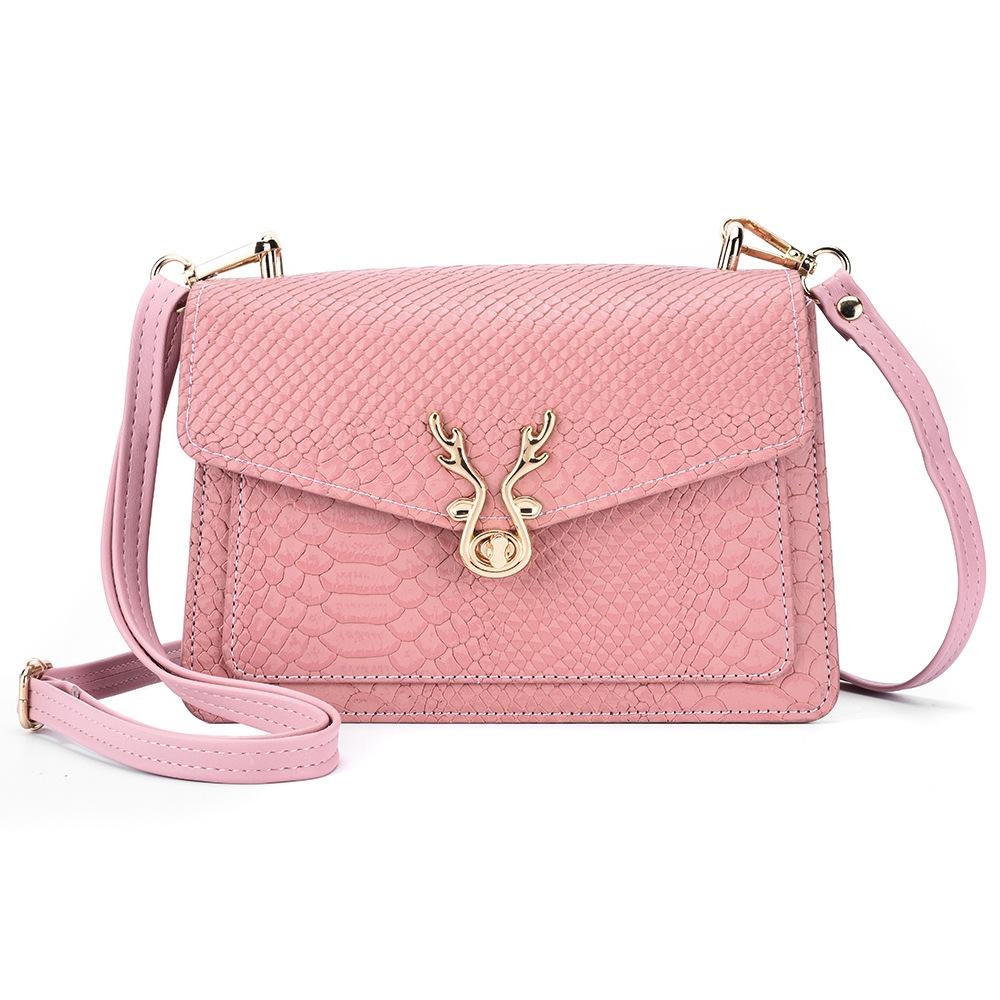 Stylish Crocodile Leather Crossbody Phone Bag - Black