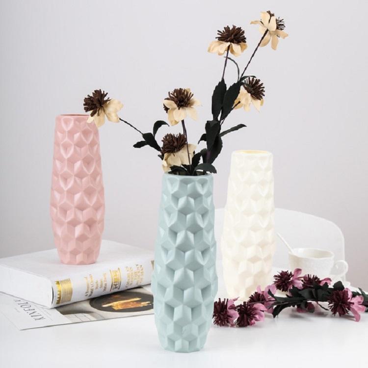 Creative Diamond-shaped Vase for Dry and Wet Flower Arrangements - Milk White