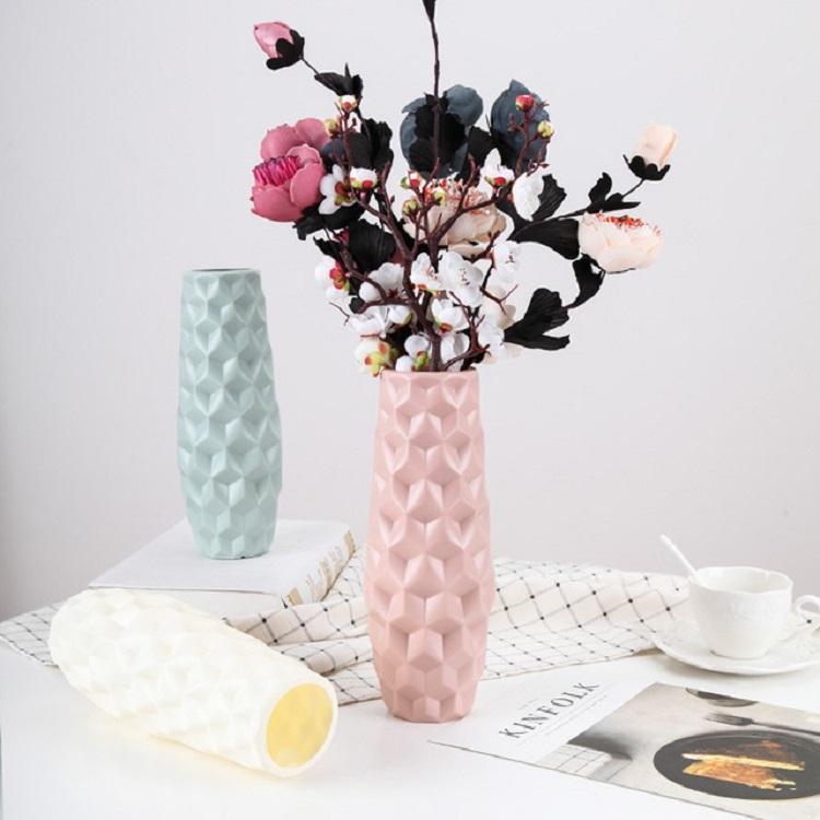 Creative Diamond-shaped Vase for Dry and Wet Flower Arrangements - Milk White
