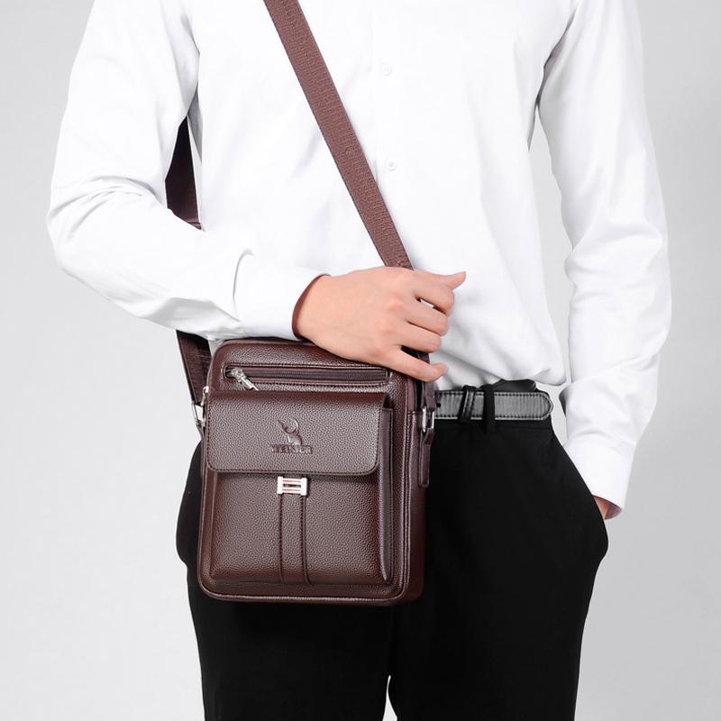 Large Capacity Men Retro Messenger Bag - Black