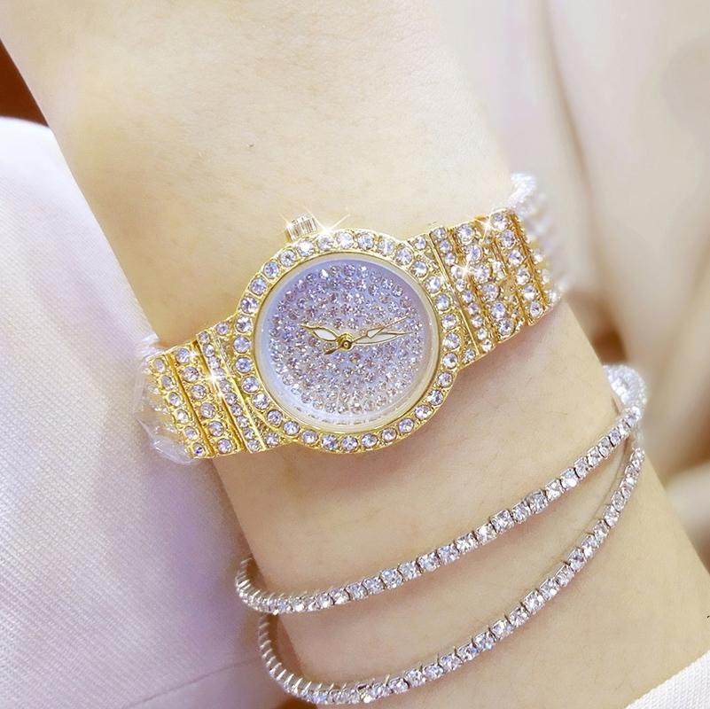 Starry Diamond Chain Women Wrist Watch - Rose Gold Diamonds Surface