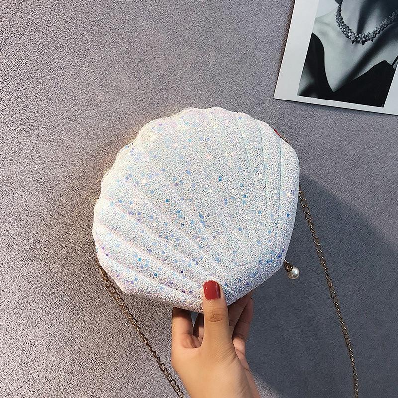 Sequined Shell Crossbody Bag Single Shoulder Fashion Accessory - Black