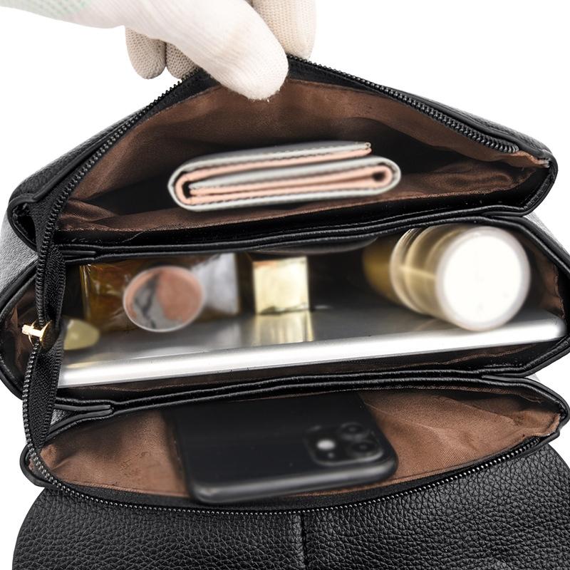 Spacious Women Shoulder Bag For Commuting - Red Wine