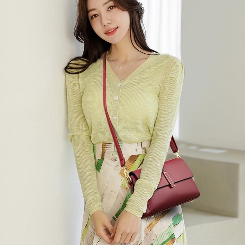 Spacious Women Shoulder Bag For Commuting - Red Wine