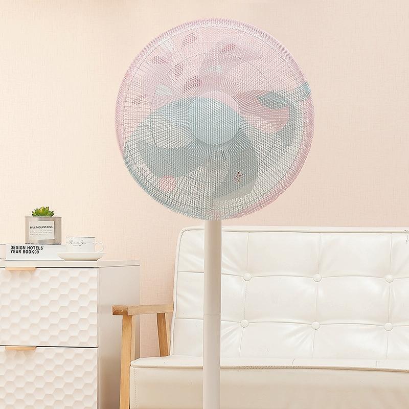 18-inch Cartoon Children's Electric Fan with All-inclusive Mesh Protection Net and Anti-pinch Hand Cover - Blue Whale