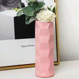 Wave Drop-proof Imitation Porcelain Vase - Simple Home Decor - White - Close-Up Angle