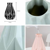 Drop-resistant Vase for Creative Living Room Flower Arrangements - Green - 45-Degree Angle