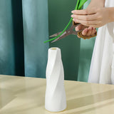 Minimalist Living Room Dried Flower Vase Decor - Milk White - 45-Degree Angle