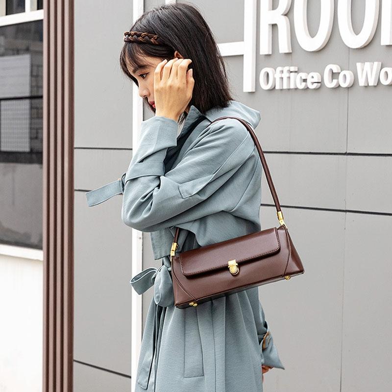 Vintage Women Shoulder Bag - White