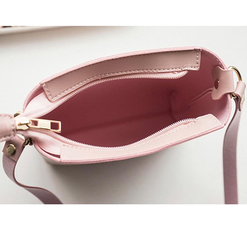 Stylish Pink Crossbody Bag With Zipper