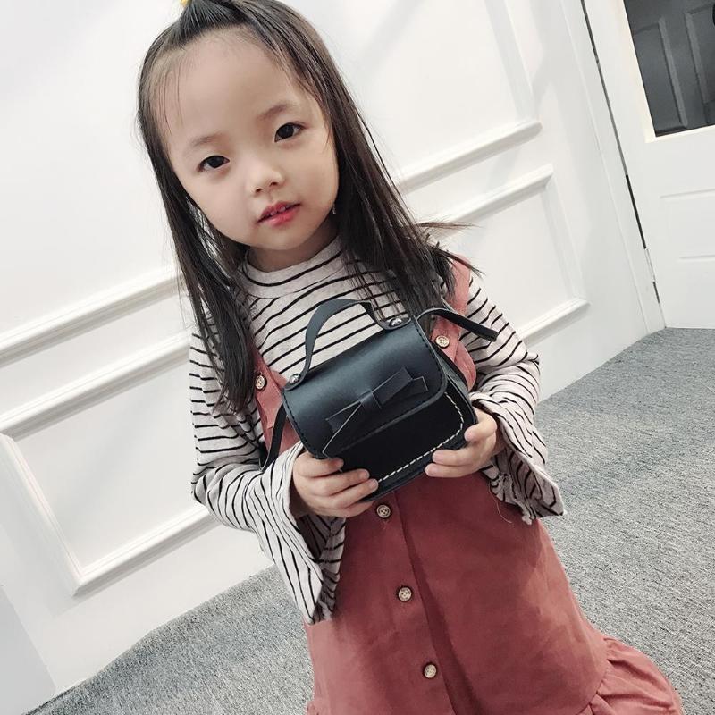 Mini Bowknot Pu Leather Baby Girls Messenger Bag - Beige