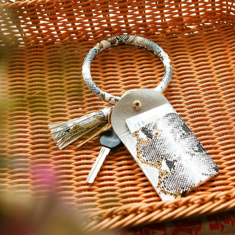 Snake Print Wrist Keychain Coin Purse Black Pu Leather Bracelet Card Case - Black
