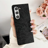 For Samsung Galaxy Z Fold4 5G Floral Print Protective Phone Case - Black