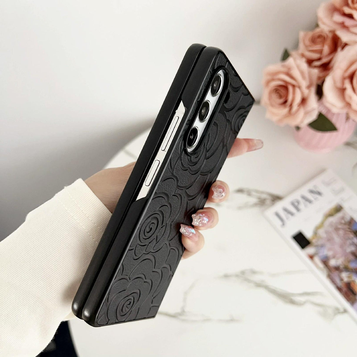 For Samsung Galaxy Z Fold4 5G Floral Print Protective Phone Case - Black