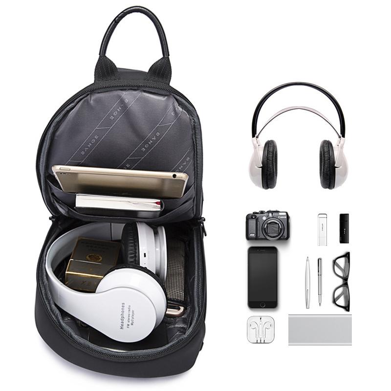 Waterproof Men Crossbody Chest Bag Usb Port 34 X 19 X 6Cm - Grey