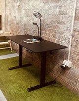 120 x 70cm Electric Standing Desk Height Adjustable Motorised Electric Sit Stand in Black - Close-Up Angle