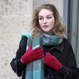 Dents Womens Cable Knit Gloves in Berry - Side View