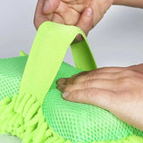 Microfibre Car Wash Mitt Chenille Sponge Ultra Absorbent Drying Towel For Car - Close-Up Angle